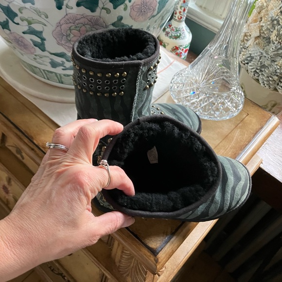 Sold UGG & Jimmy Choo 🌟Special Edition🌟 - Picture 6 of 14